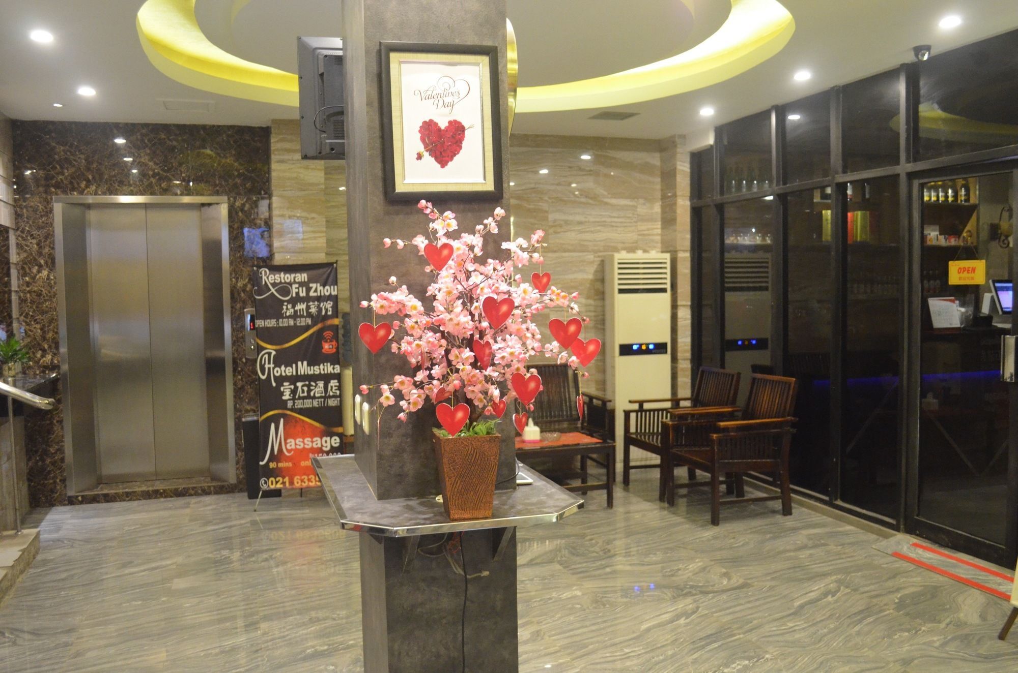 Mustika Gajah Mada Hotel 雅加达 外观 照片
